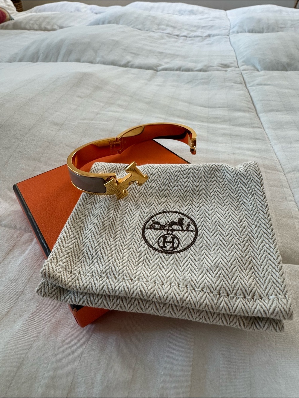 Hermes Clic H Bracelet PM - Picture 2 of 7